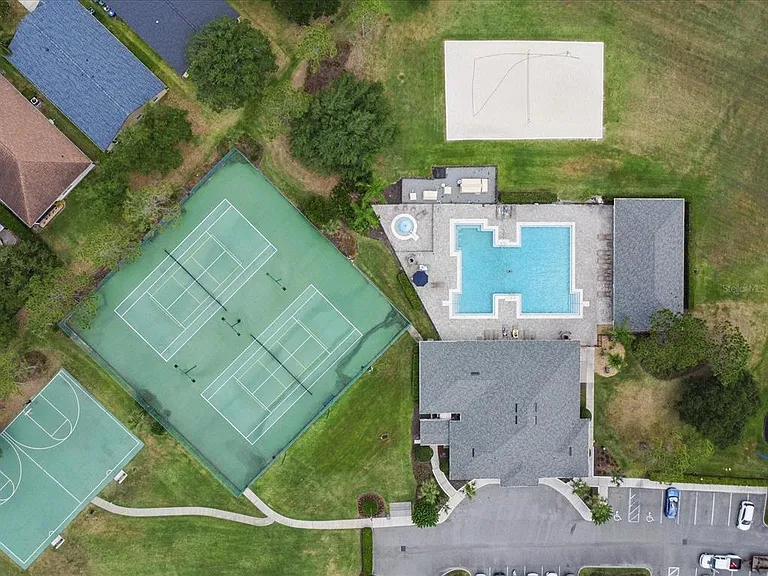 1055 Rock Harbor Ave — Photo 30