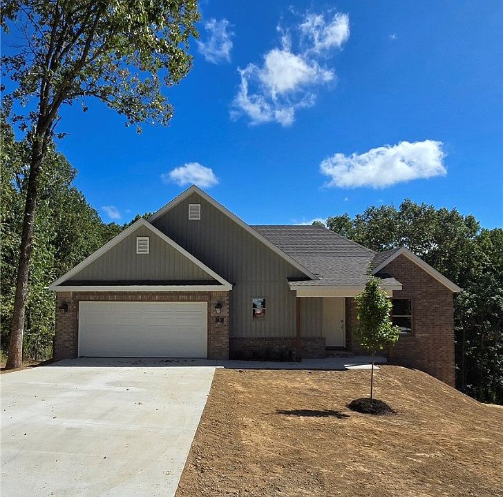 1st image of 3 Arran Ln