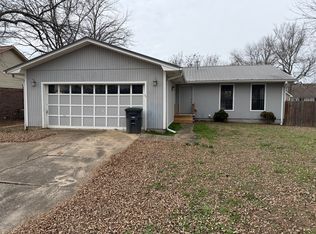 15 Overlook Rd, Searcy, AR 72143