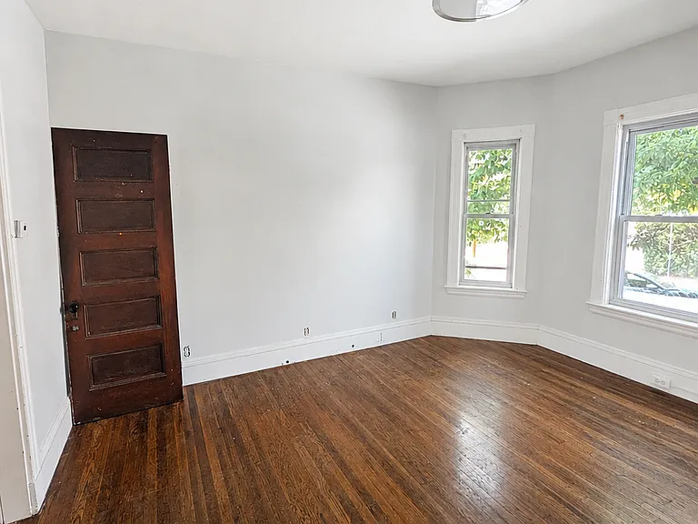53 Willow Ave #1 — Photo 10