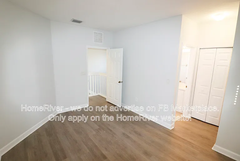 230 SE 29th Ave #3 — Photo 9