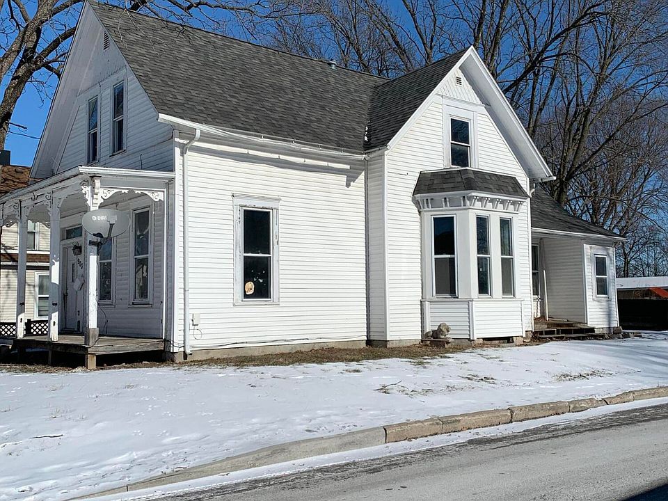 2nd image of 903 Vine St