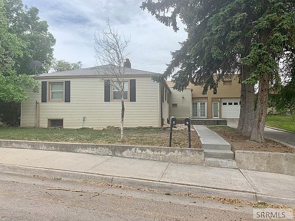 5th image of 1600 Curtis Ave #1-4