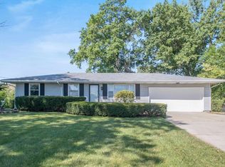 54735 Fir Rd, Mishawaka, IN 46545