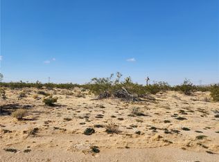 500 Gazelle Rd #11, Lucerne Valley, CA 92356