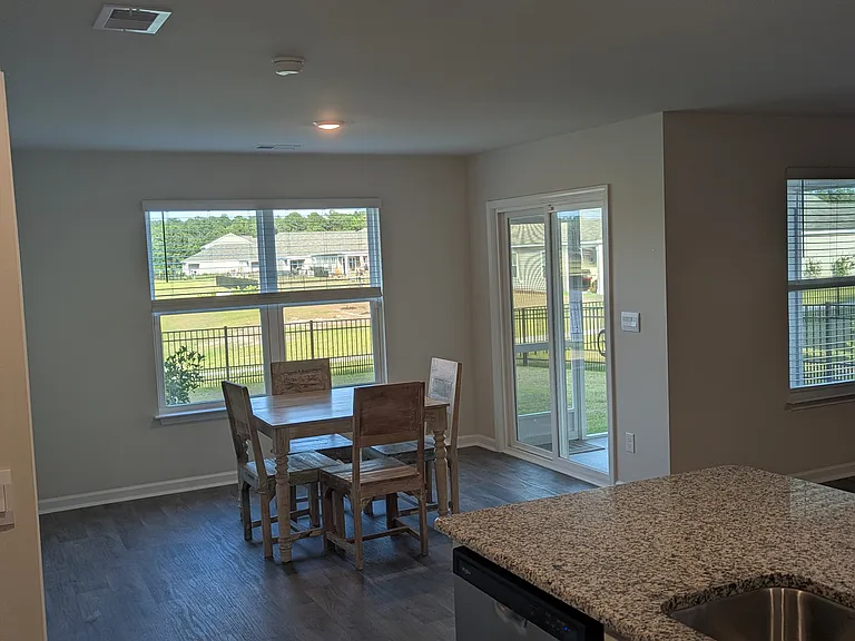 4521 E Coast Ln — Photo 3