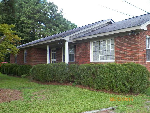 1st image of 109 Gary Ct