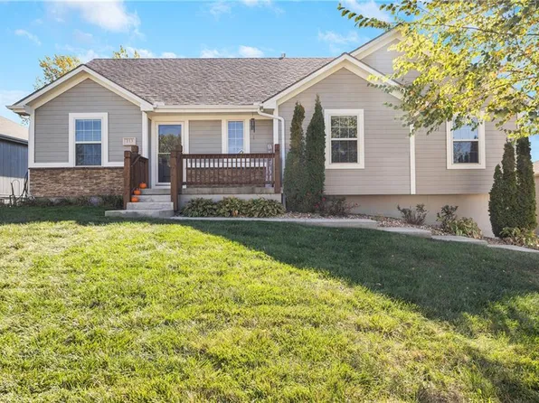 213 NE Hannah Ct, Grain Valley, MO 64029