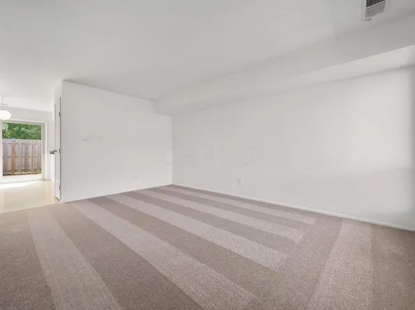 4660 Charecote Ln APT B, Columbus, OH 43220