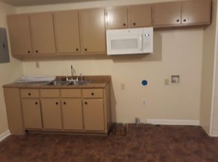 3 E Lewis Rd, Hampton, VA 23666