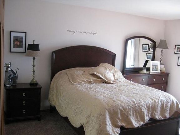 5th image of 2209 Woodfield Cir