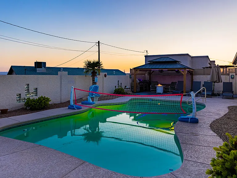 3785 Cattail Dr — Photo 2