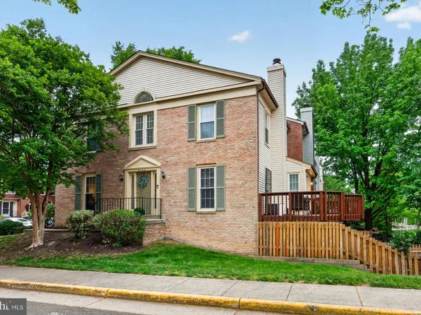 6124 Wellington Commons Dr, Alexandria, VA 22310