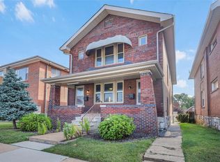 3612 Watson Rd, Saint Louis, MO 63109
