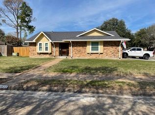 8823 Langfield Ct, Houston, TX 77040