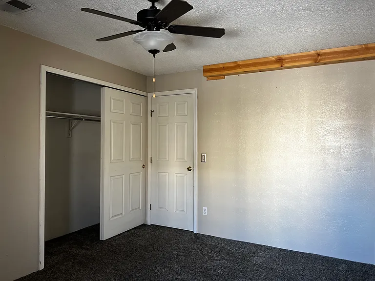 4804 Kentucky Ave #B — Photo 35