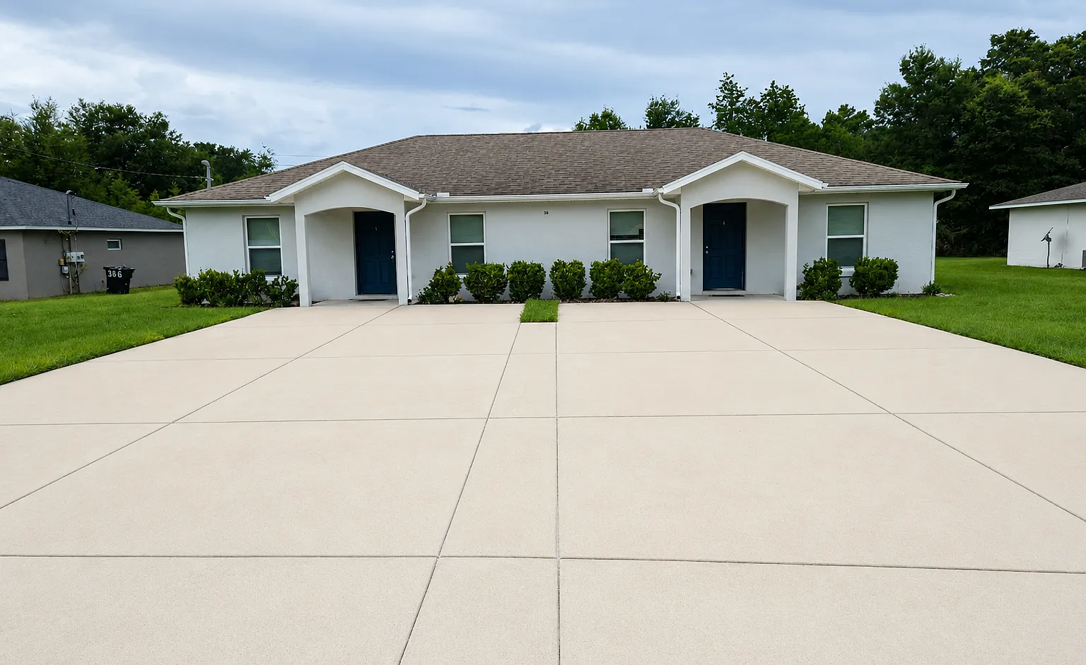 2 bed, 987 sqft, $1,225 — Photo 1