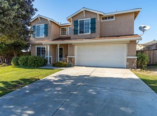 1400 Brighton Dr, Hollister, CA