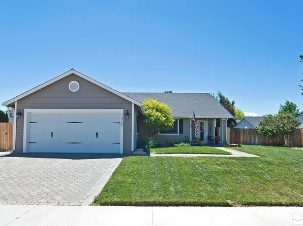 1357 Westminster Pl, Gardnerville, NV 89410