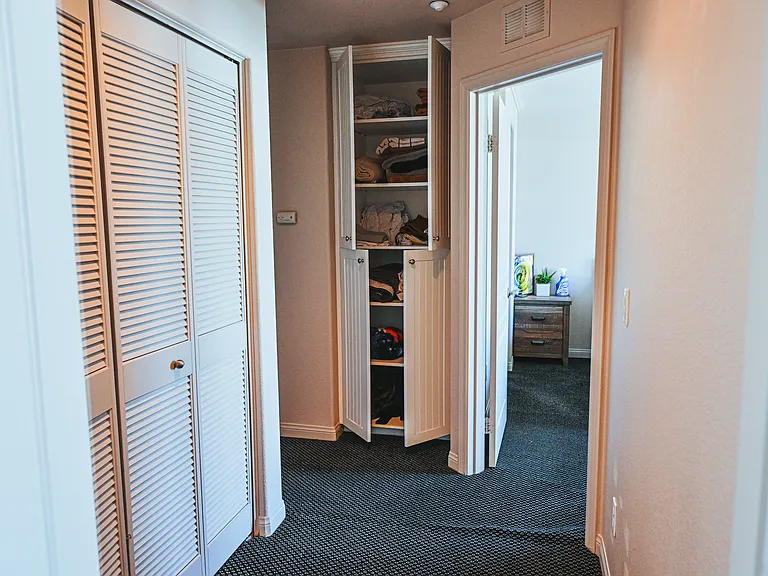 835 Harbor Cliff Way #286 — Photo 33