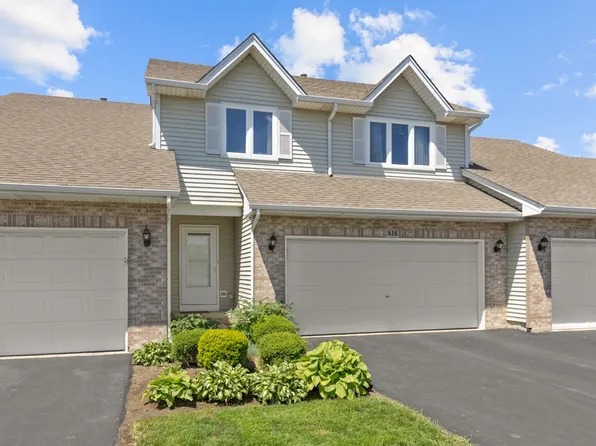 816 Adam Ln, Hampshire, IL 60140