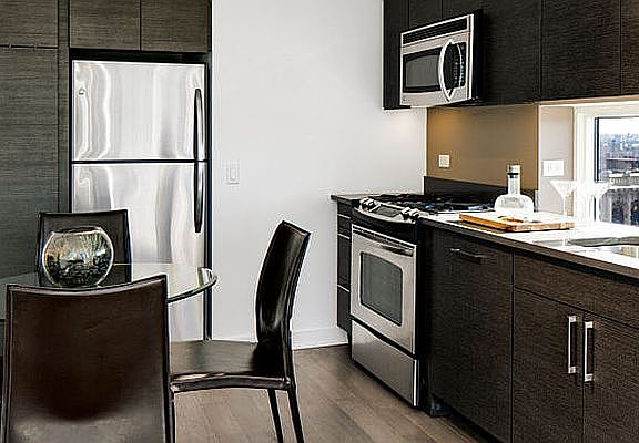 3rd image of 309 5th Ave APT 7B