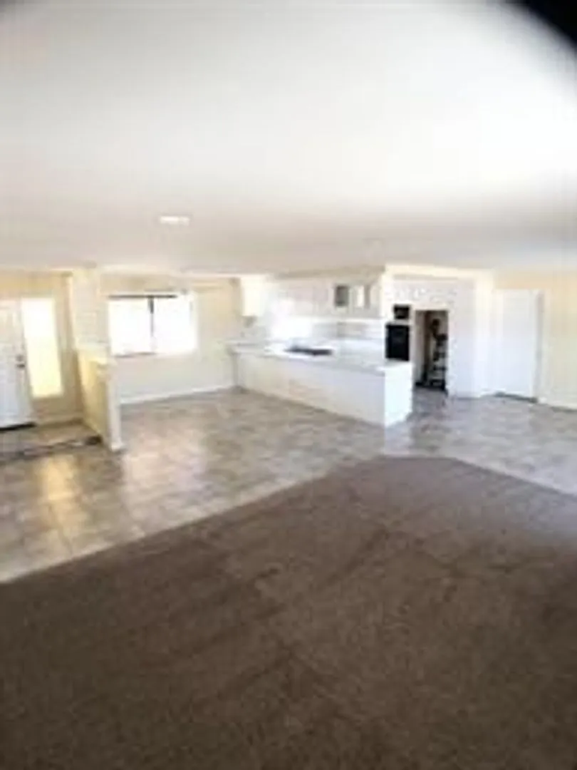 House for rent — Photo 2