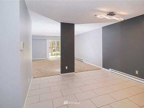 2nd image of 14640 NE 32nd St APT D2
