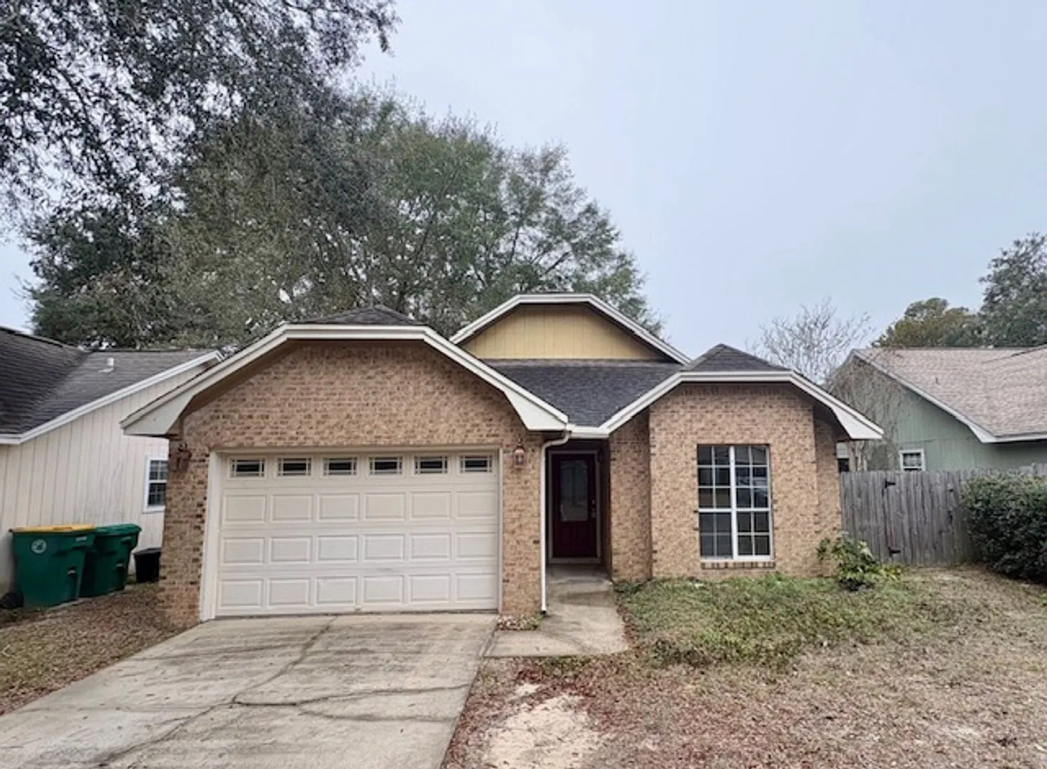 Updated Niceville Rental with Vaulted Ceilings & Private Back Patio! — Photo 1