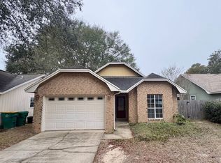 193 Wright Cir, Niceville, FL 32578