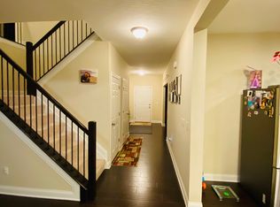 676 Maple Vista Dr, Delaware, OH 43015