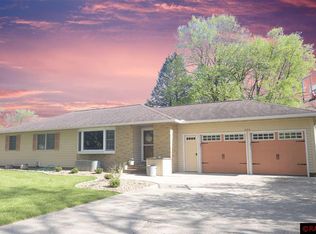 524 Cleveland Ave W, Winnebago, MN 56098