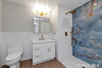 3rd image of 62 South St Suite 202