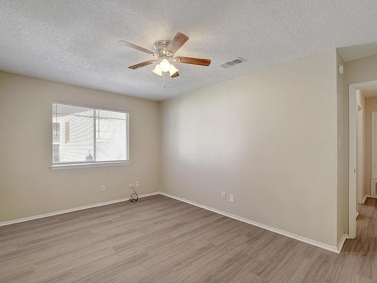 418 Linden St #A — Photo 20