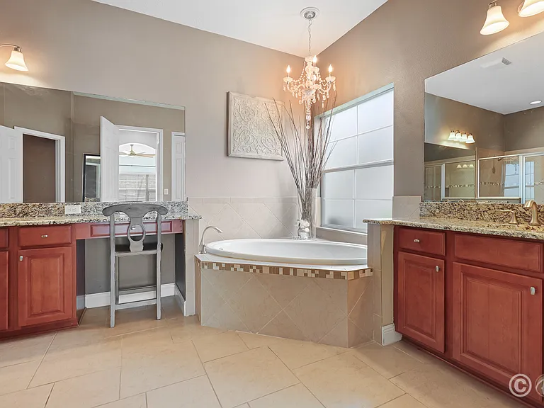 5210 Sparrowglen Pl — Photo 14