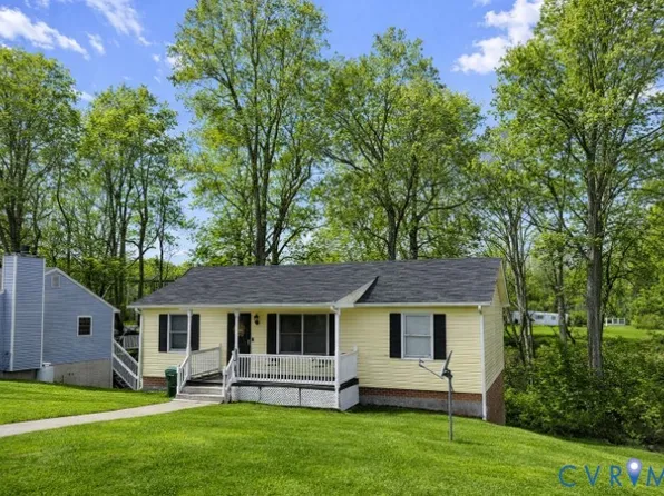 4104 Valley Side Dr, Richmond, VA 23223