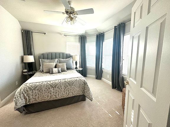 5th image of 3212 Pecan Meadows Dr