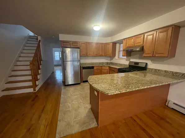 (undisclosed Address), Maspeth, NY 11378