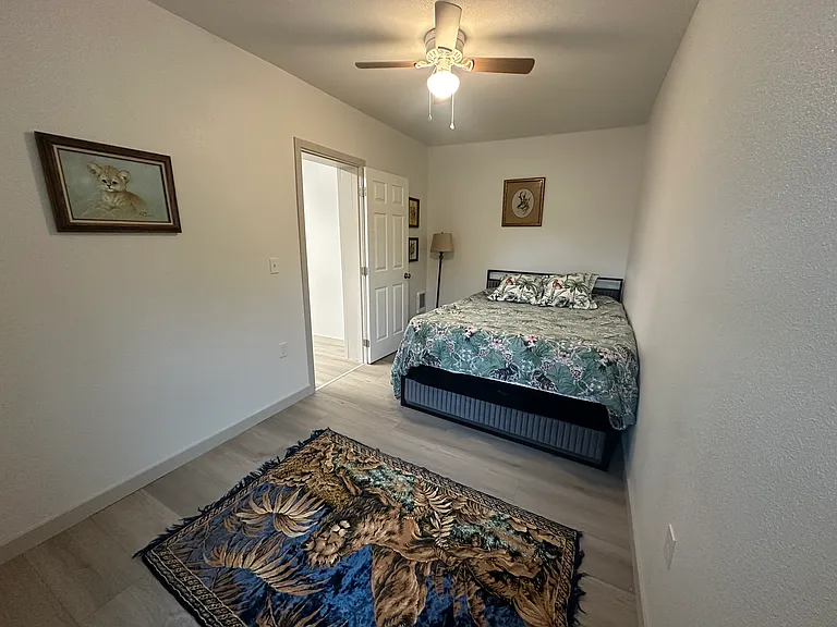 465 W Marine Dr #1 — Photo 3