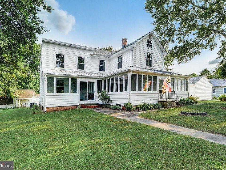 2523 Holly Neck Rd, Essex, MD 21221 | Zillow