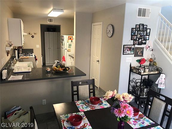 5th image of 10166 Tree Creek Ct
