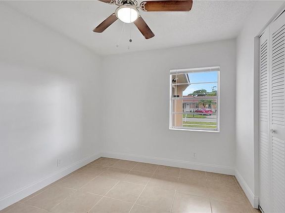 4th image of 7802 SW 6th Ct