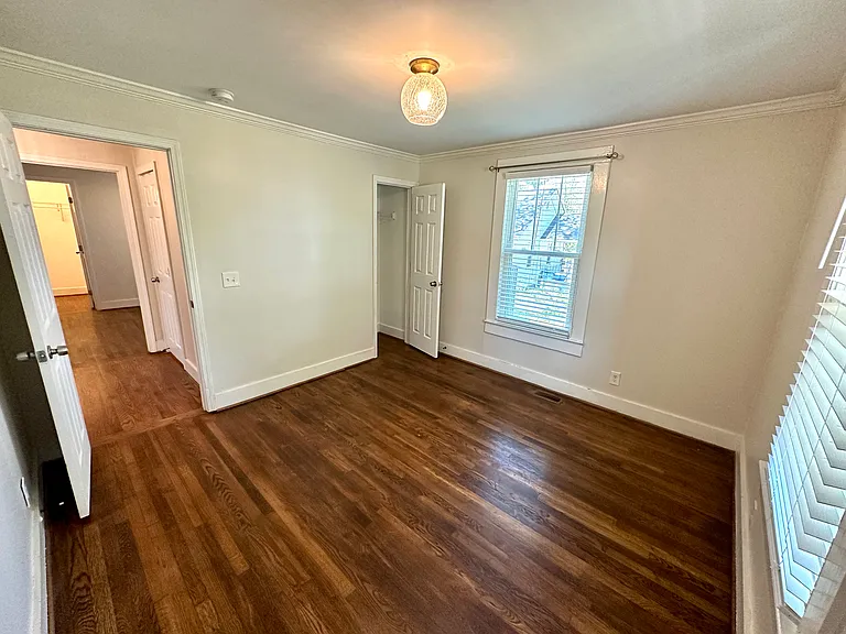 111 Alice St — Photo 19