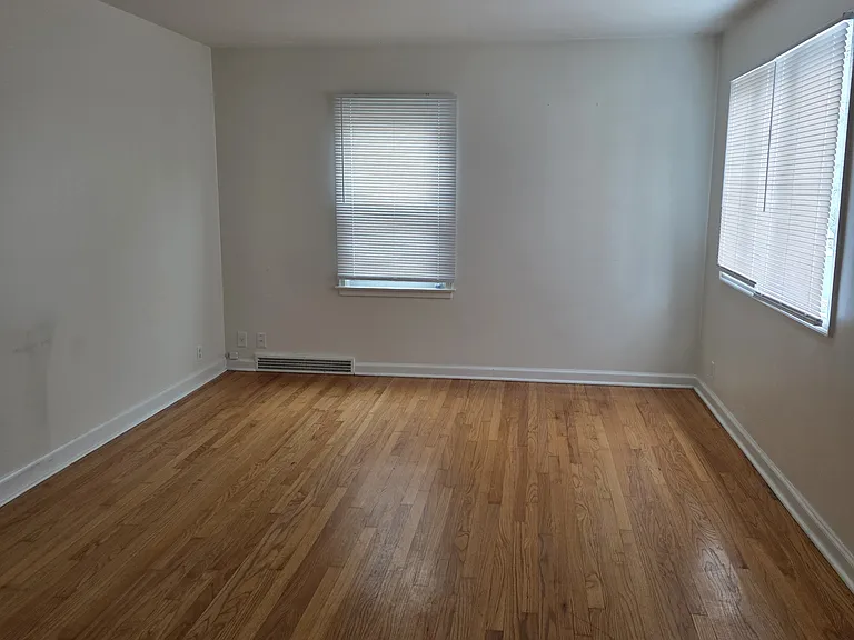 6332 Pierce St — Photo 6