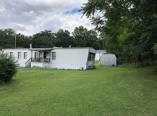 322 Sir Washington St, Inwood, WV 25428