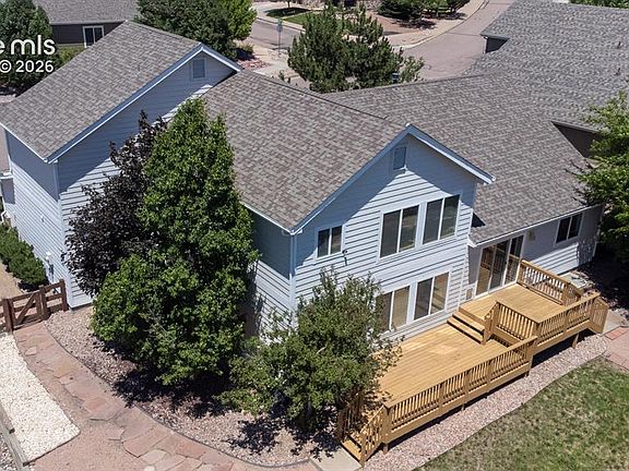 3rd image of 705 Witchhazel Ct