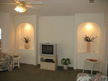 3rd image of 16820 La Mota Way