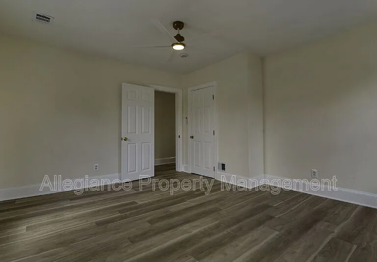 1506 B Mount Vernon Ave — Photo 11