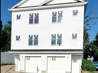 69 Eastern Ave, Worcester, MA 01605