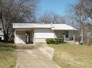 1114 College St, Grand Prairie, TX 75050